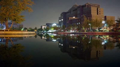 【戀之風(fēng)景】校園·夜·自由