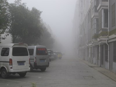 這霧是一天比一天大啊