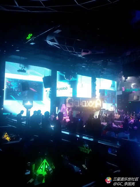 旋轉(zhuǎn) 20151223_204846.jpg