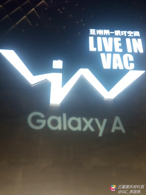 旋轉(zhuǎn) 20151223_202757.jpg