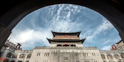 沒(méi)錯(cuò)，就是它！S6 edge+