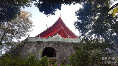 屏山之巔---鎮(zhèn)海樓