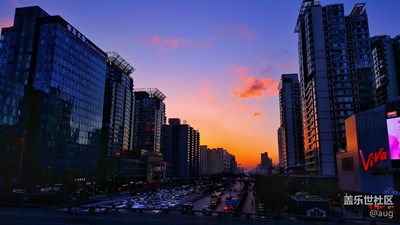 S6 EDGE 堵車路上