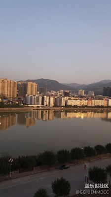 江岸