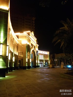 夜看小區(qū)