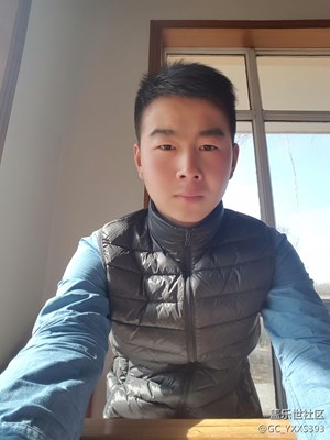 NOTE5前置攝像頭美顏。