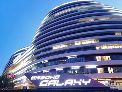 S7 EDGE    當(dāng)Galaxy遇到Galaxy