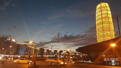黃昏的東區(qū)