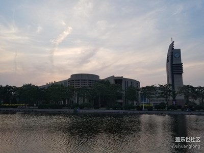 七大姨拍攝的學(xué)校