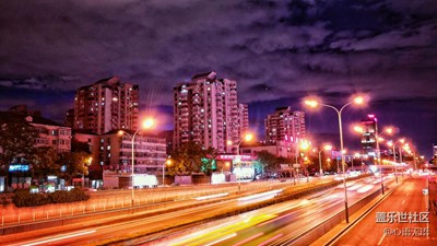 手機(jī)隨拍：夜色美