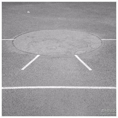 操場(chǎng)一角