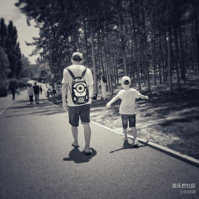 〔父愛(ài)如山〕+北京+感受無(wú)言父愛(ài)