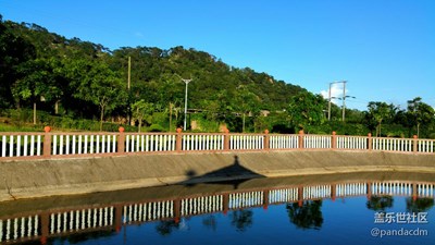 青山、綠水、藍天…