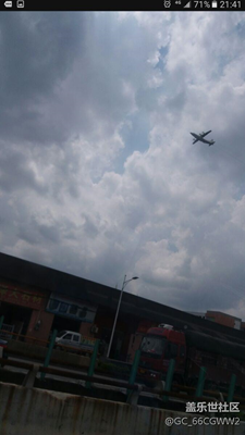 偷～拍飛機(jī)等紅綠燈