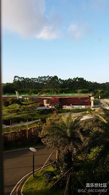 建一座橋也不容易，都快2年了，還沒建好。