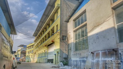 天熱拍個(gè)照不容易