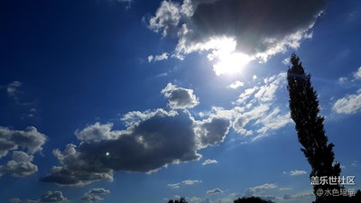 秋水共長天一色