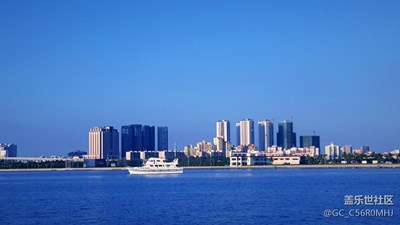 帶著我心愛的note5到海邊