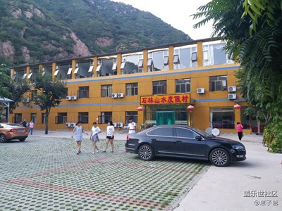 石林峽景區(qū)農(nóng)家院燒烤