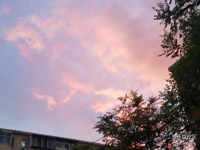 我與晚霞有個(gè)約會(huì)+北京+火燒云