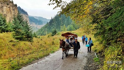 {S7}雨中游石門懸棺