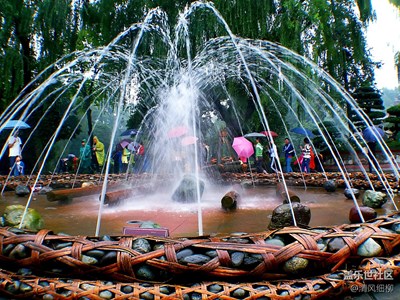 【帶著手機去撒歡兒】都江堰市——溯史憶李冰，截流沃平原