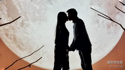 深秋三里屯，邂逅洋節(jié)，時(shí)尚又甜蜜