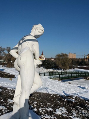 冰雪中的維納斯