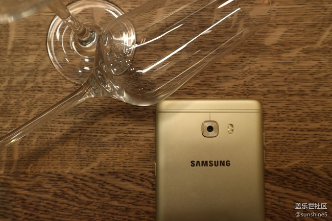 【C9 Pro評(píng)測(cè)】更多時(shí)候，手機(jī)當(dāng)然是在聽(tīng)歌、看劇、玩游戲！