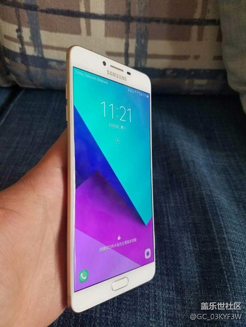 C9Pro 充電後漲起了