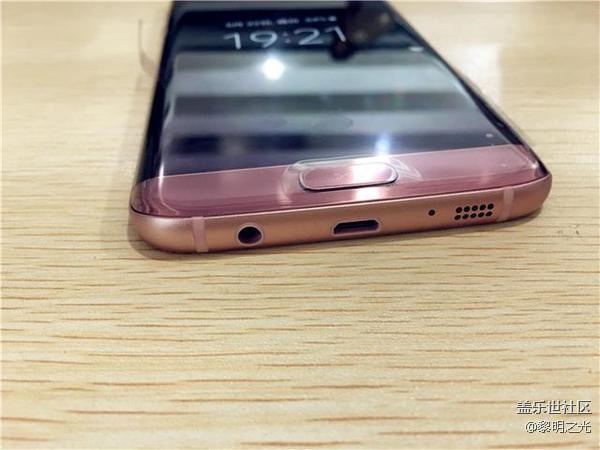 妹子們的最愛！S7edge 瑩鉆粉 圖賞