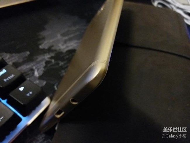 【享樂體驗團(tuán)】大的剛剛好，Galaxy C9 Pro外觀圖賞