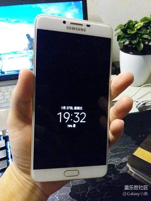 【享樂體驗團(tuán)】大的剛剛好，Galaxy C9 Pro外觀圖賞