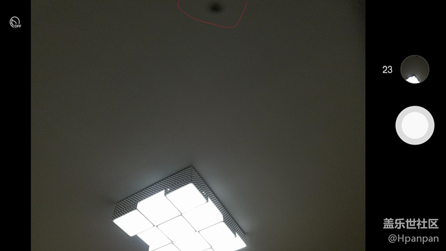 老司機(jī)幫看看，7姨的攝像頭怎么了。拍照有陰影
