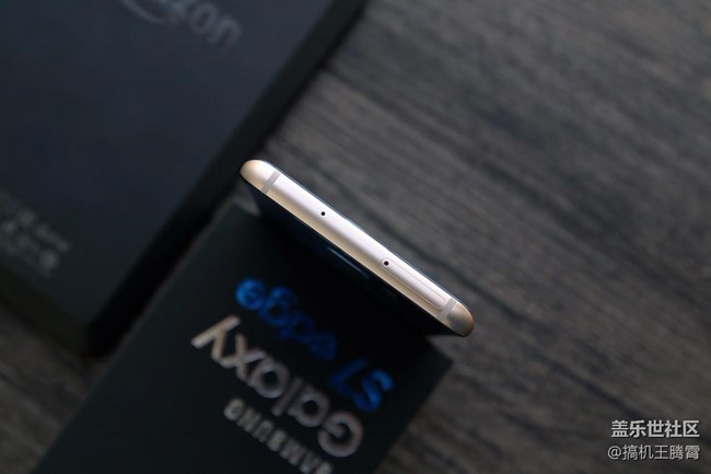 再度續(xù)寫曲面?zhèn)髌?，珊瑚藍版三星Galaxy S7 edge驚艷四射