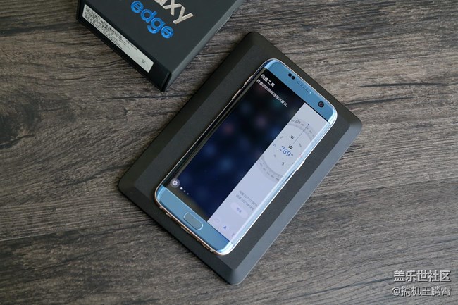 再度續(xù)寫曲面?zhèn)髌?，珊瑚藍版三星Galaxy S7 edge驚艷四射