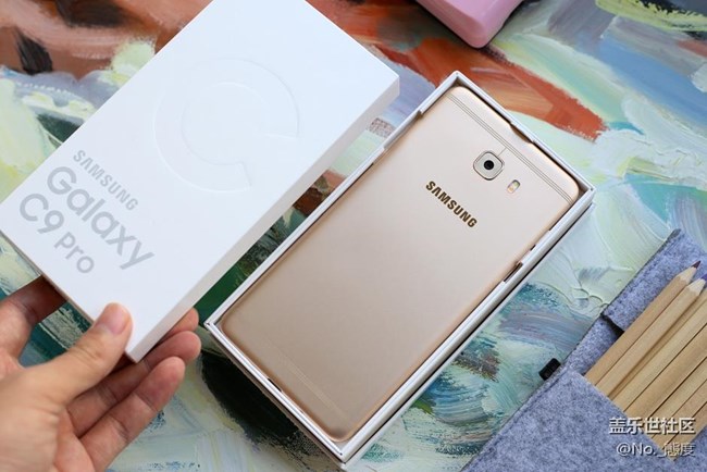 薄得讓人發(fā)指的親民中端旗艦 三星師奶Pro開(kāi)箱 薄得讓人發(fā)指的親民中端旗艦 三星師奶Pro開(kāi)箱