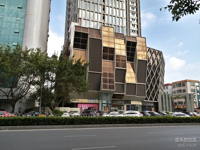 內(nèi)外兼修的輕旗艦 三星Galaxy C9 Pro體驗