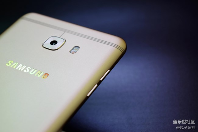 內(nèi)外兼修的輕旗艦 三星Galaxy C9 Pro體驗