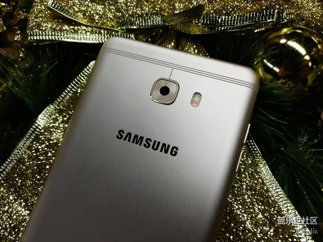 大屏新旗艦 三星GALAXY C9 Pro開(kāi)箱圖賞