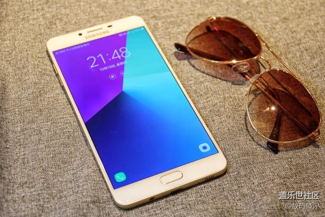 大屏新旗艦，有你剛剛好，Galaxy C9 Pro 體驗報告