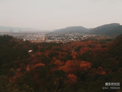 三星GALAXY  A9  從平凡中拍出不平凡。