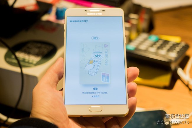 三星Galaxy C9 Pro評(píng)測(cè)：你可以不用記得我的好
