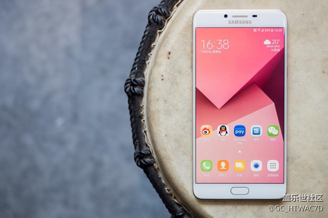 三星Galaxy C9 Pro評(píng)測(cè)：你可以不用記得我的好