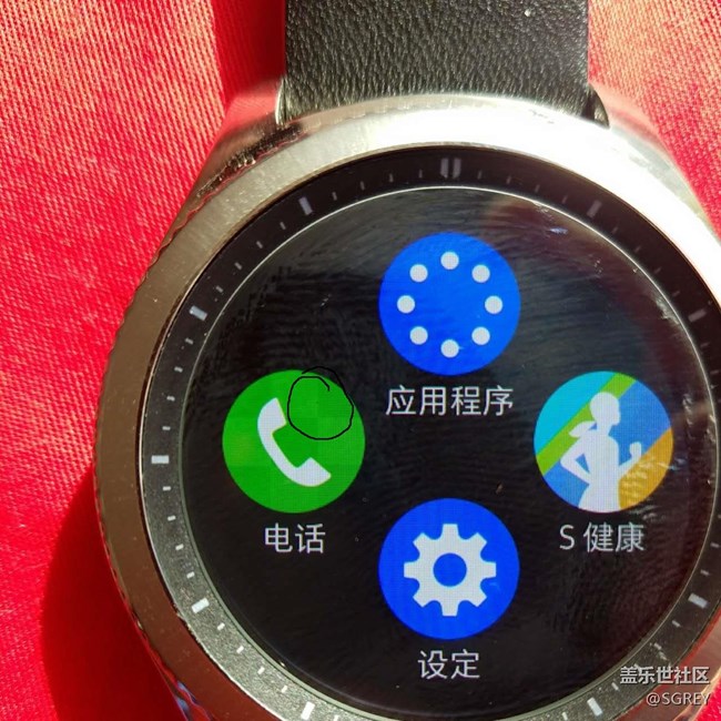 悲催，Gear S3進(jìn)灰或者是壞點(diǎn)了