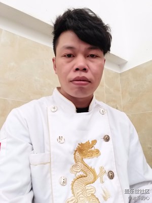 朋友們大家好，我來自四川宜賓