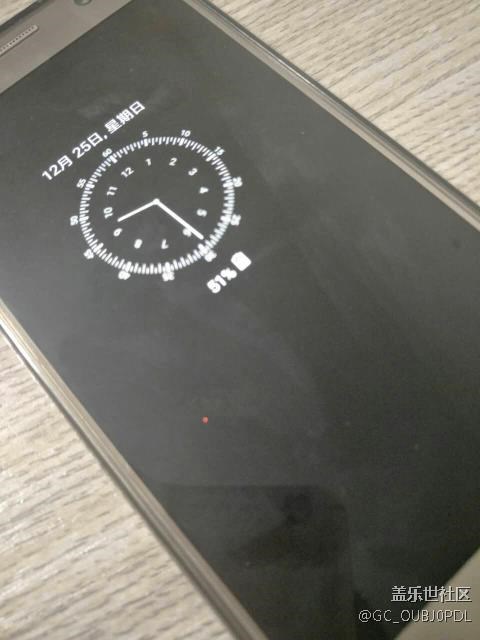 小7屏幕上突然出現(xiàn)一個(gè)小紅點(diǎn)是怎么回事