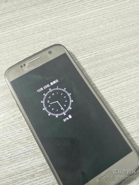 小7屏幕上突然出現(xiàn)一個(gè)小紅點(diǎn)是怎么回事