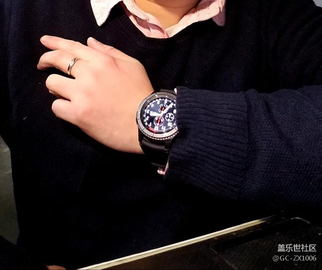 【用科技智造時(shí)間】Gear S3遲到的圣誕禮物終于收到了