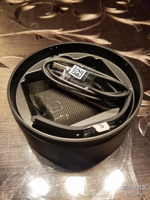 【用科技智造時間】不必那么像智能設備的智能手表